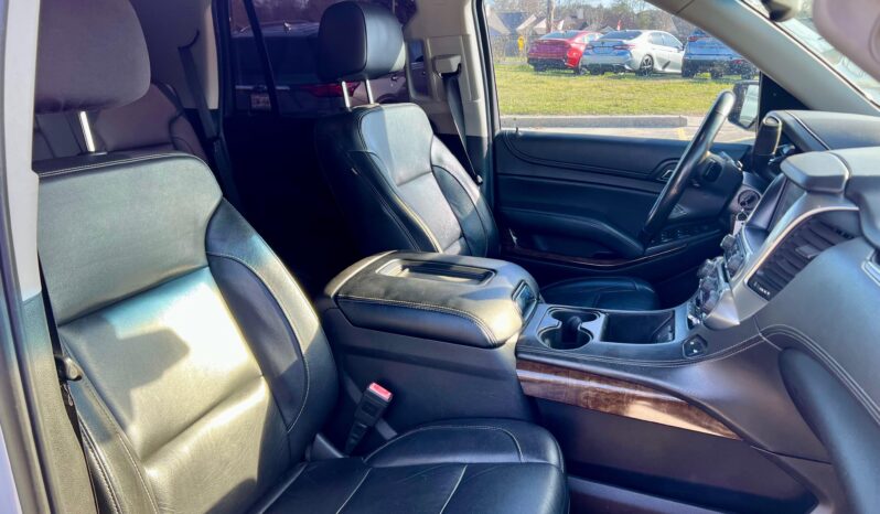 
								Chevrolet Tahoe 2019 full									